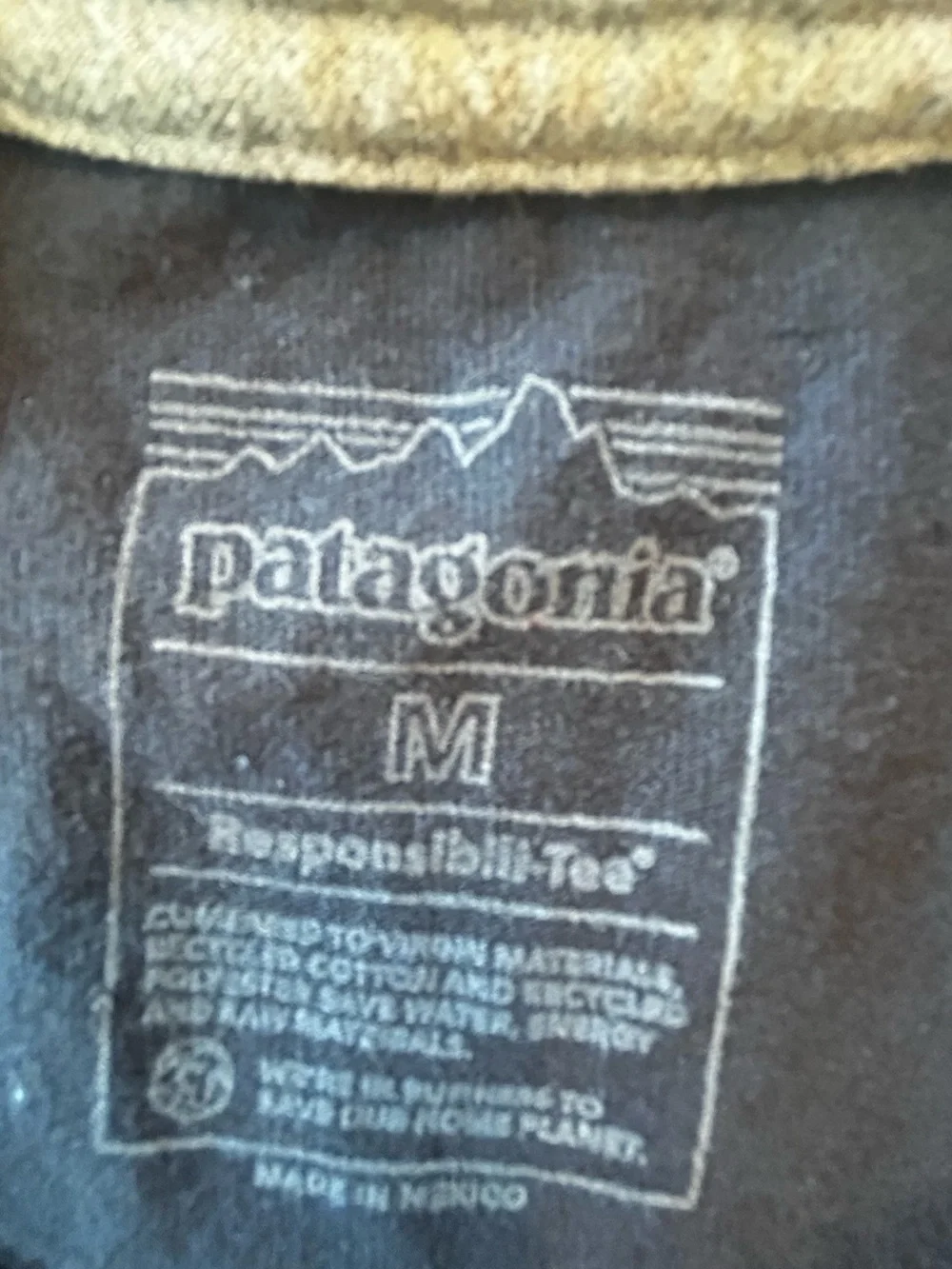 Patagonia Navy Short Sleeve T-Shirt | Men’s Medium